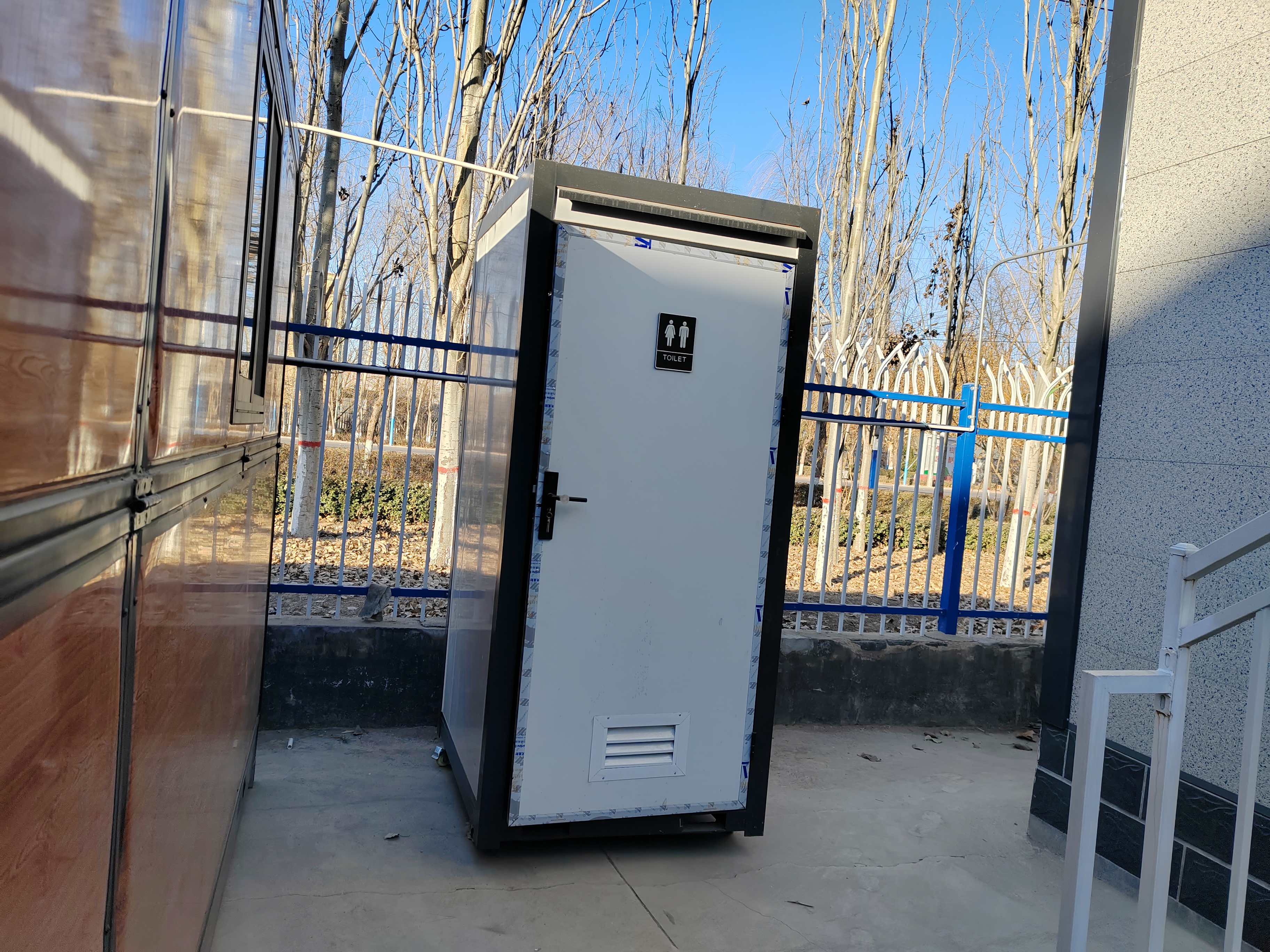 公共衛(wèi)生間